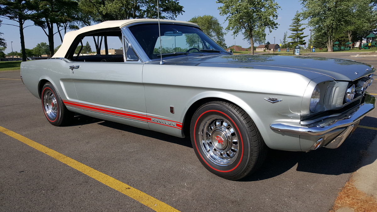 Silver Smoke Gray 1965 Mustang GT