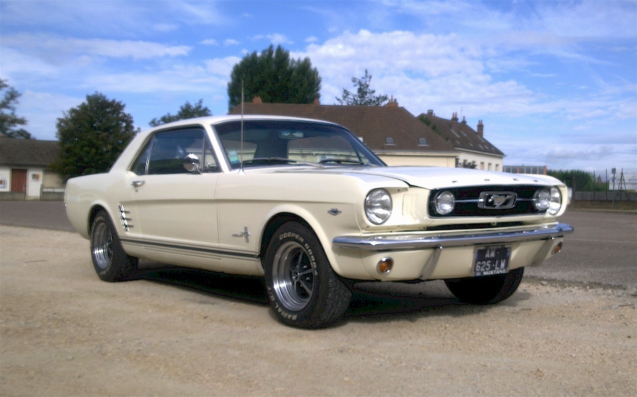 Wimbledon White 1966 Mustang