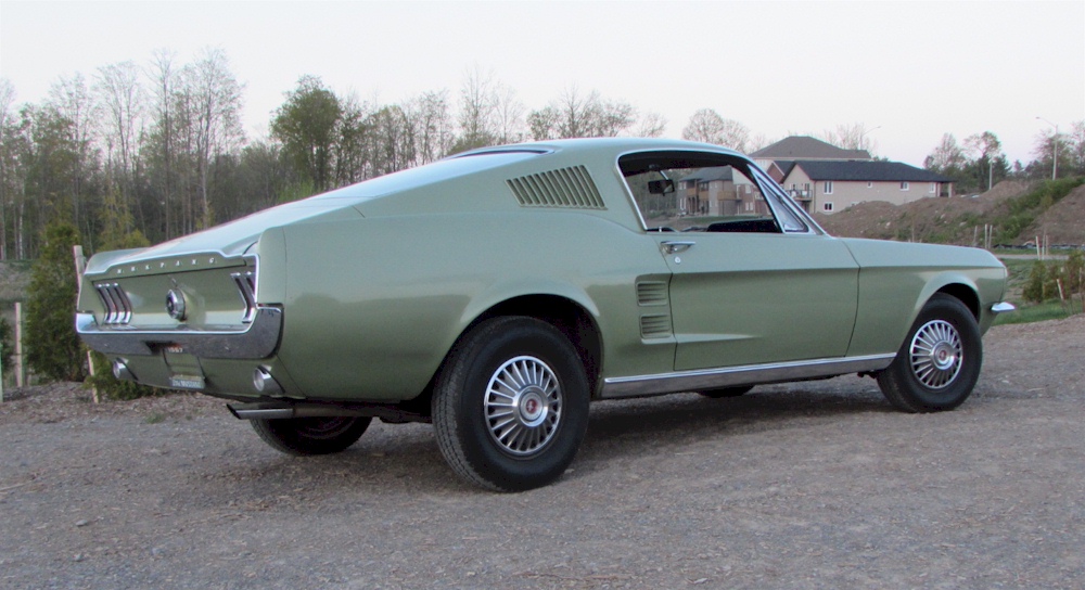 Lime Gold 1967 Mustang