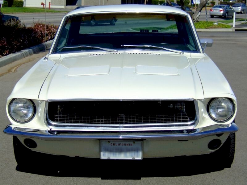 Wimbledon White 1968 Mustang