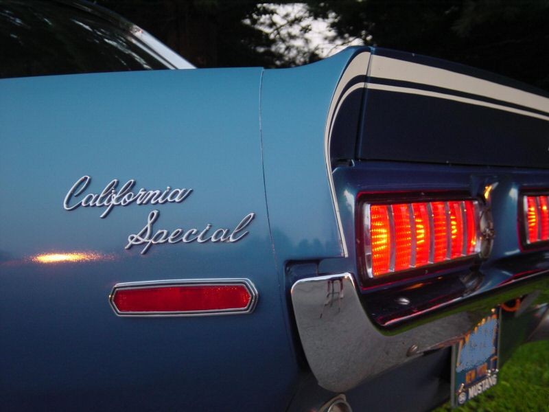 California Special lettering