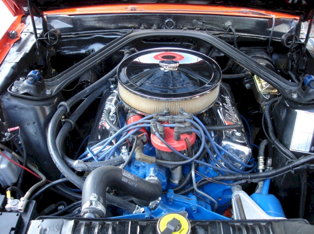 70 Mustang Engine