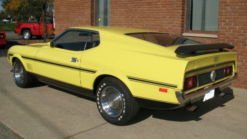 Grabber Yellow 1971 Mustang Mach1 Fastback