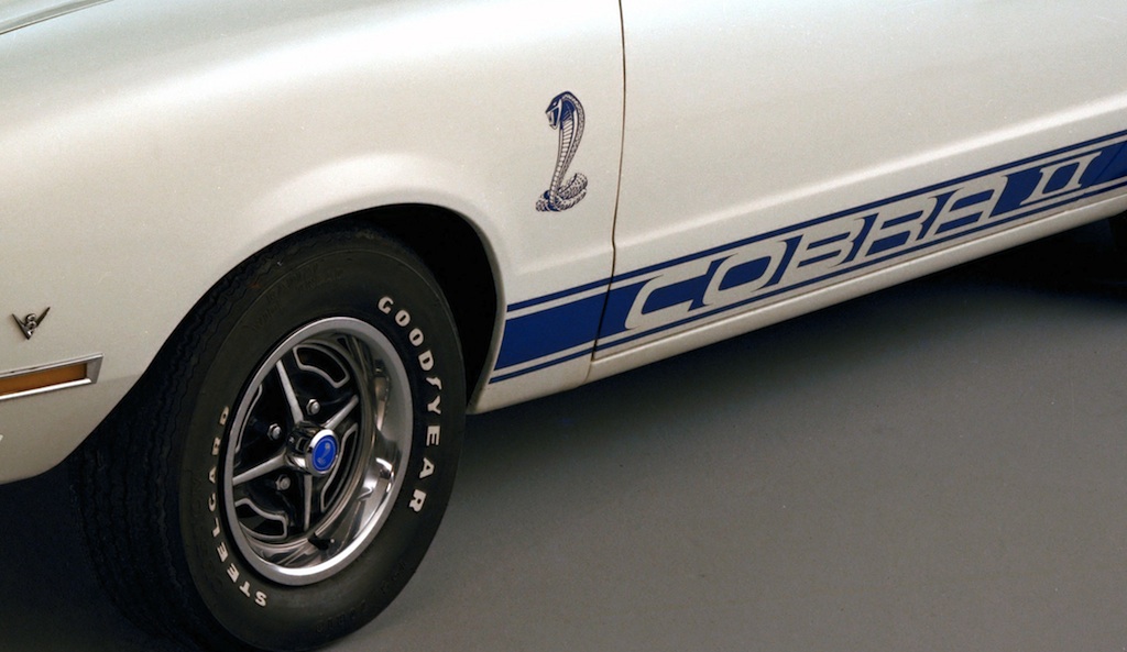 Cobra wheels and graphics close-up