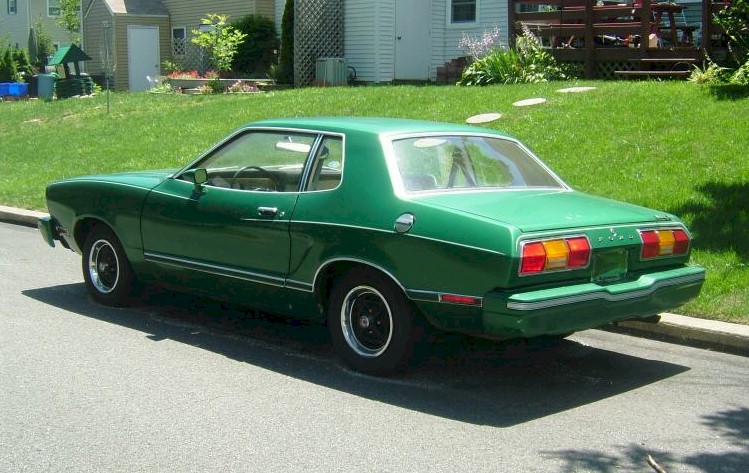Green 77 Mustang II