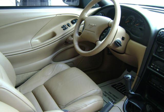 Interior 1997 Mustang GT Coupe