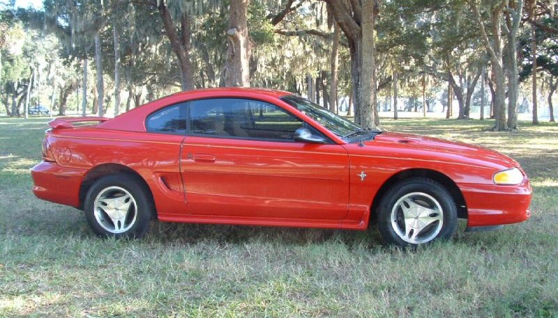 Rio Red 1998 Mustang Coupe