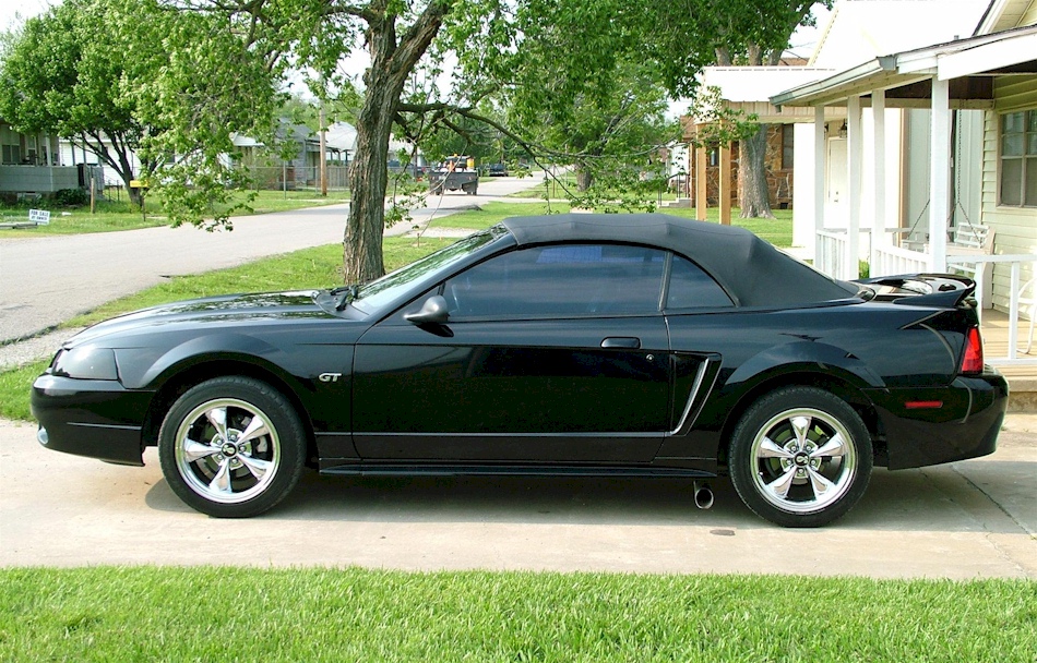 Black 2000 Mustang GT Convertible
