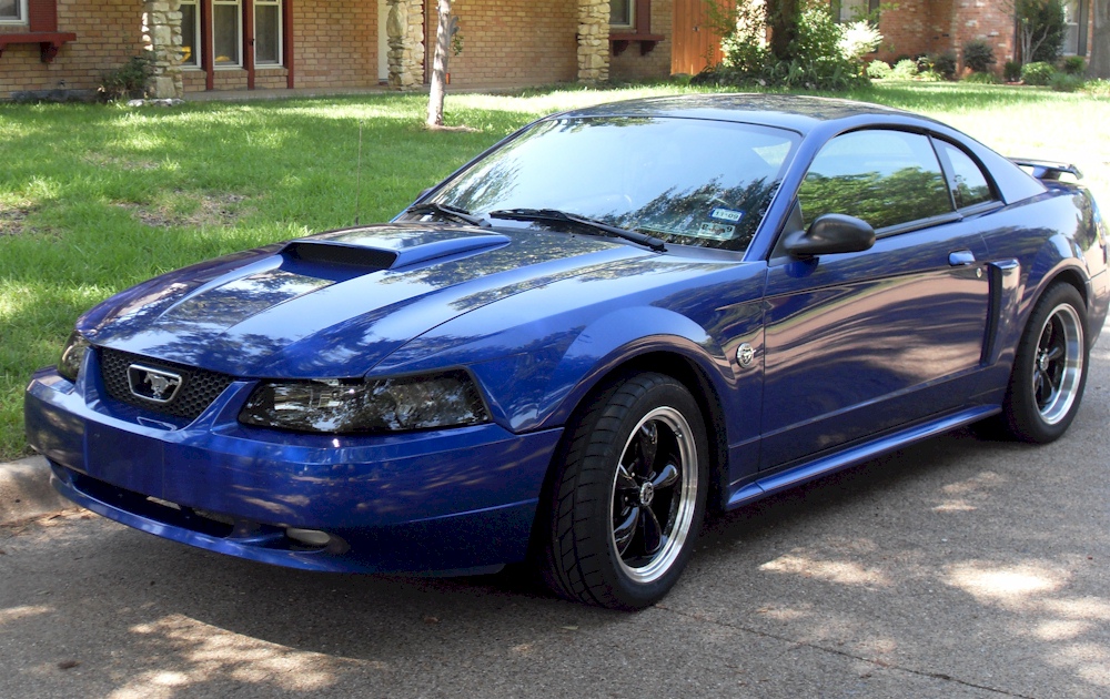 Sonic Blue 2004 Mustang GT