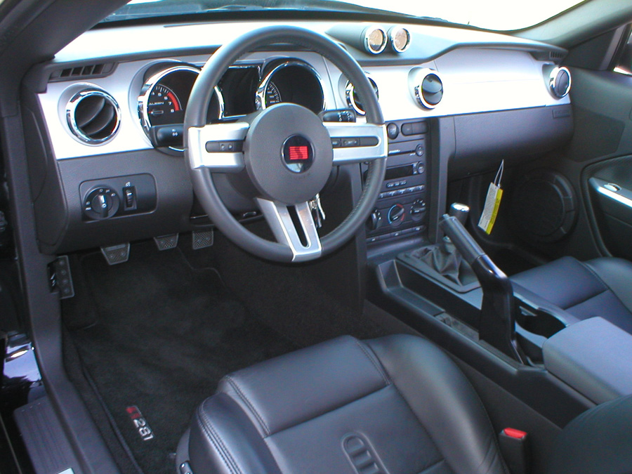 Dash 2006 Saleen S218 Extreme Mustang Coupe