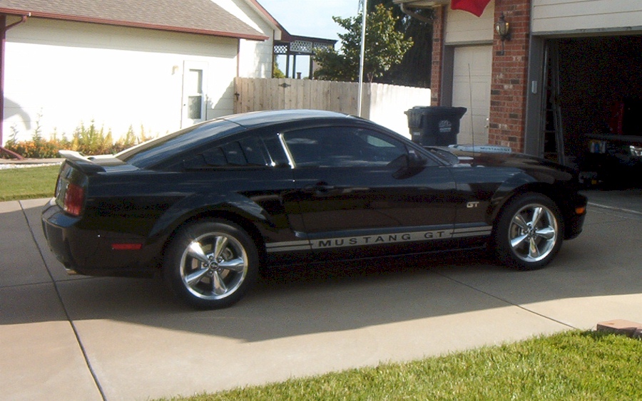 Black 2008 Mustang GT