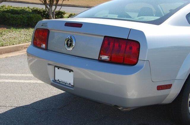 Silver 2008 Mustang V6 Coupe