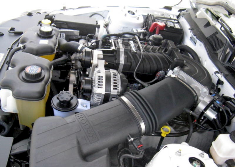 10 Roushcharged supercharged 4.6L V8 Engine