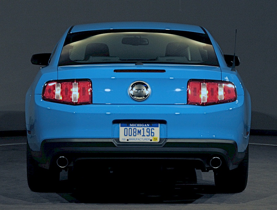 Grabber Blue 2010 Mustang GT