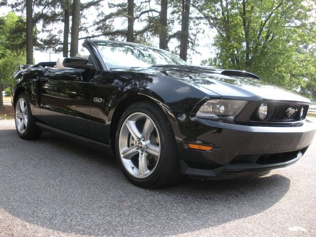 Black 2011 Mustang GT Convertible