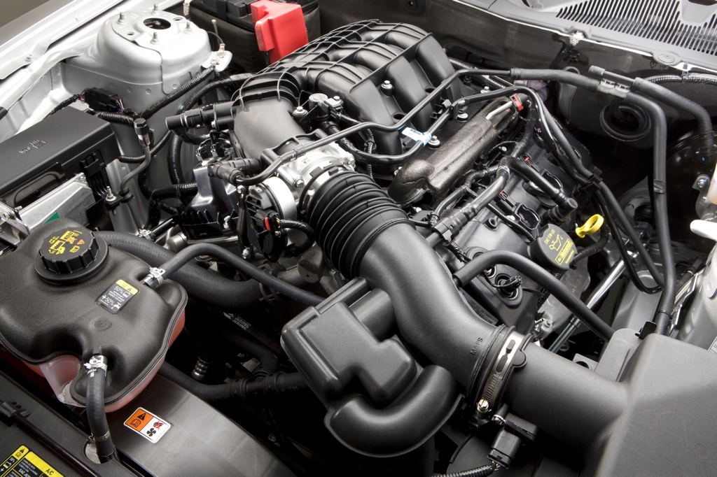 3.7L V6 Engine 2011 Mustang