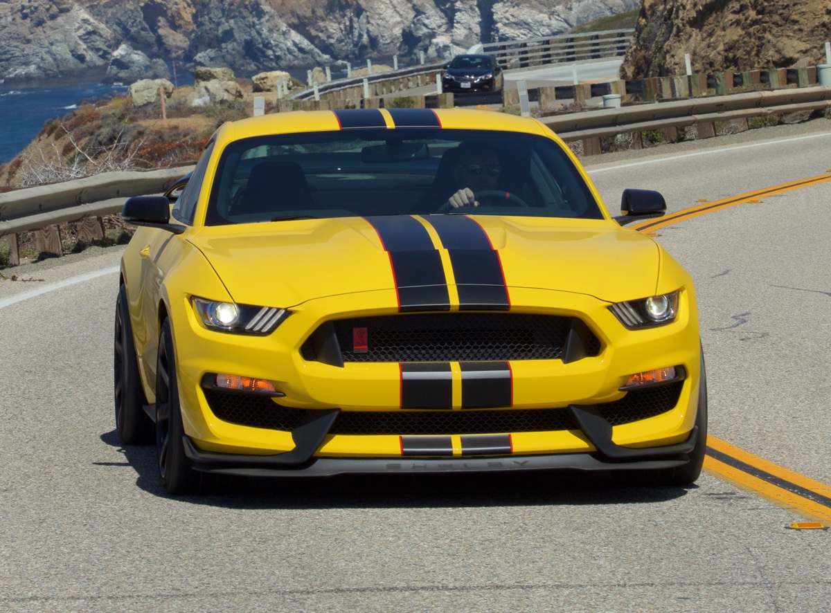 Triple Yellow 2016 Shelby GT350R Mustang
