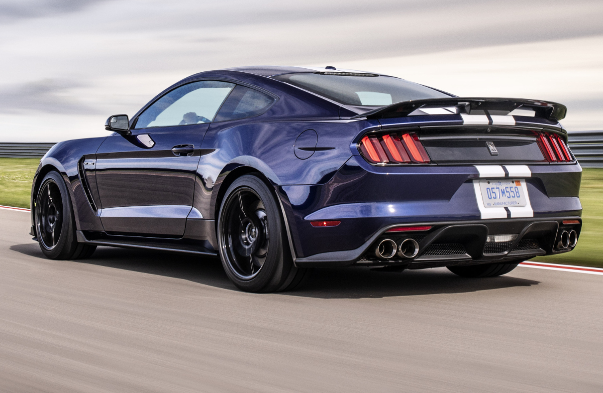 Kona Blue 2019 Ford Mustang Shelby GT350 Fastback