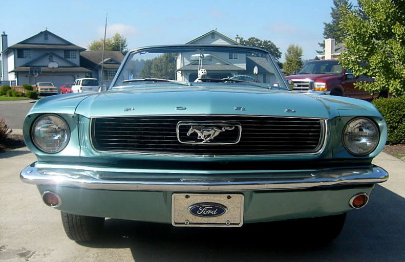 Tahoe Turquoise 1966 Mustang convertible front view