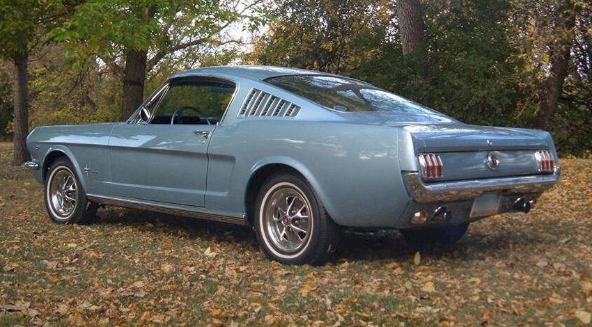 1966 Ford mustang silver blue #2