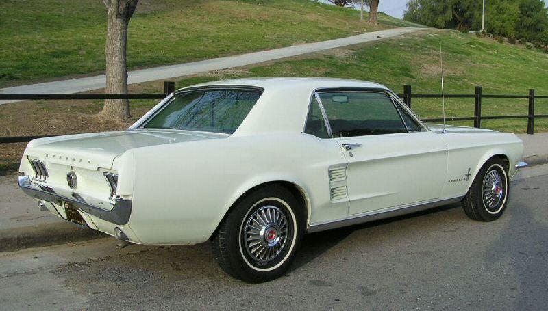 Diamond Green 1967 Mustang