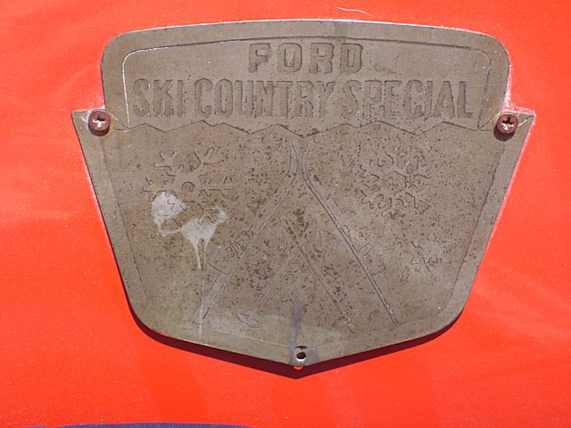 ski country special rear badge