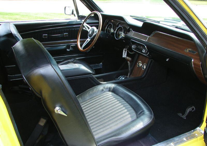 1968 Shelby GT 500 KR, interior view