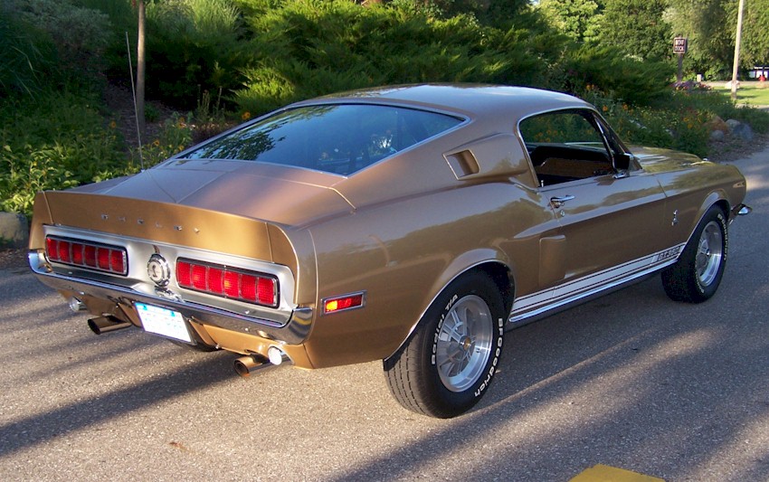 Gold 68 Shelby GT-350