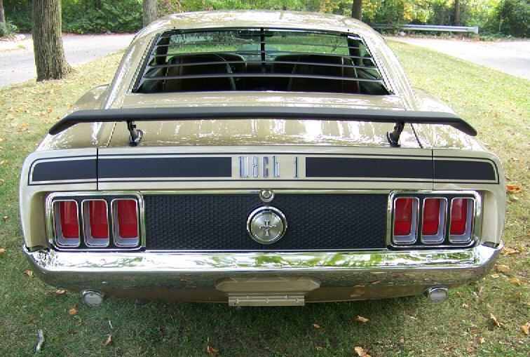 Medium Gold metallic 1970 Mach 1