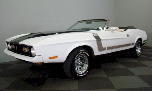 White 72 Mustang Convertible