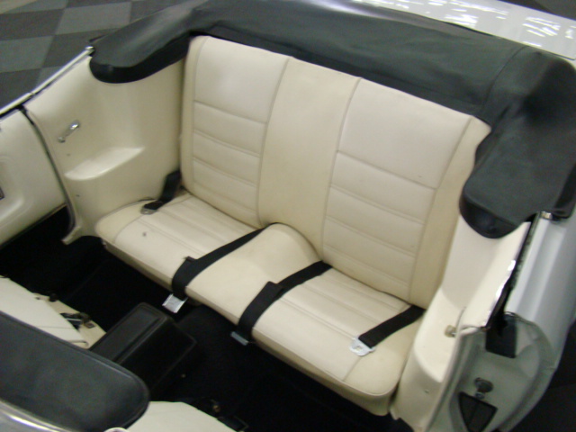 White 72 Mustang Interior
