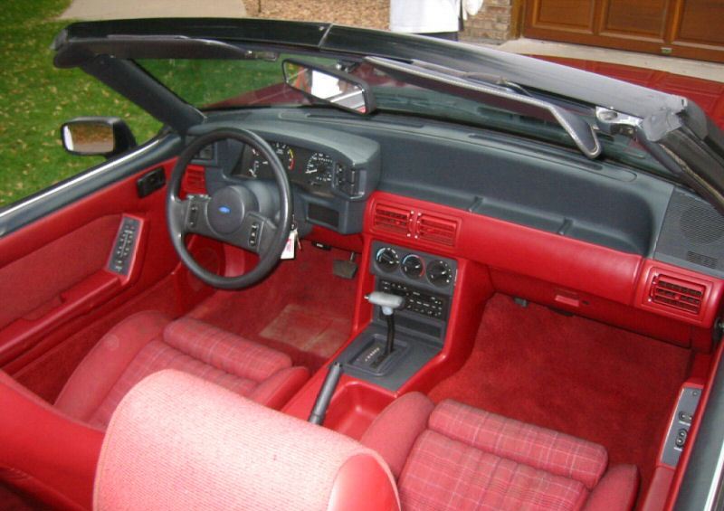 Interior 1989 Mustang LX convertible