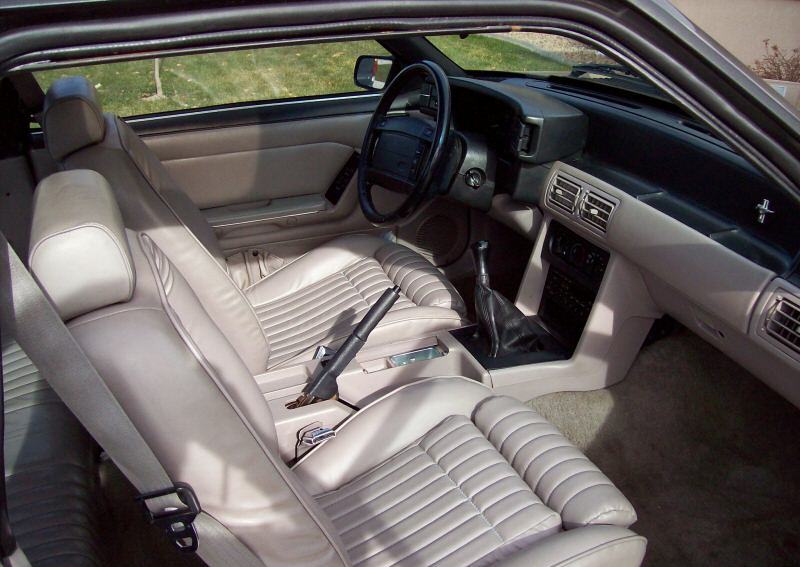 Interior 1990 Mustang GT