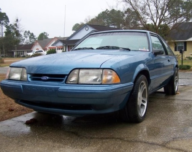 Light Crystal Blue 1990 Mustang 5.0L LX Coupe