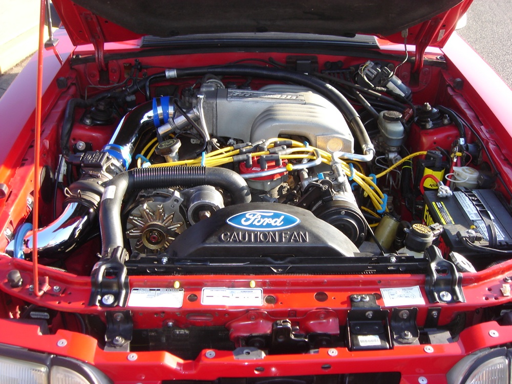Modified 302ci 5.0L HO V8 engine