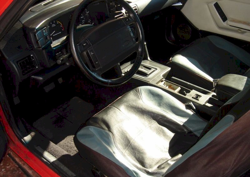 1992 Mustang Interior