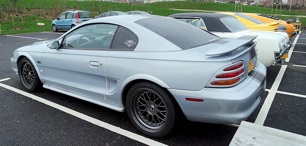 Opal Frost 1995 Mustang GT