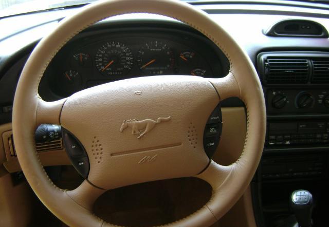 Dash Close-up 1997 Mustang GT Coupe