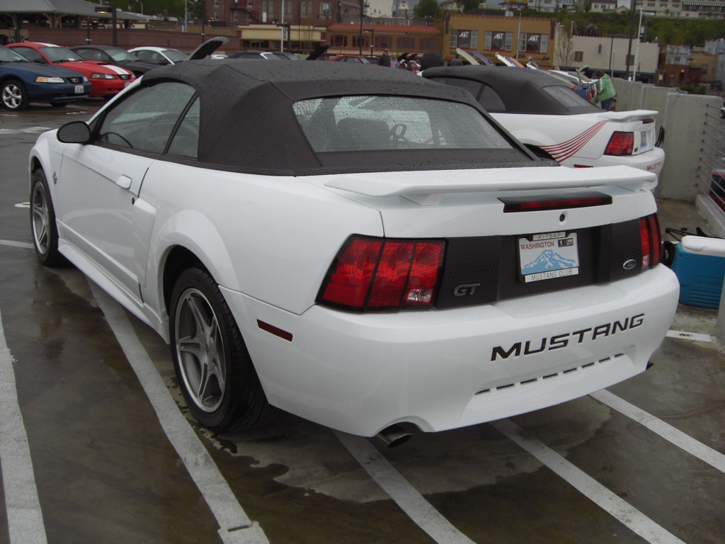 Crystal White 99 Mustang GT 35th Anniversary Limited Edition Convertible