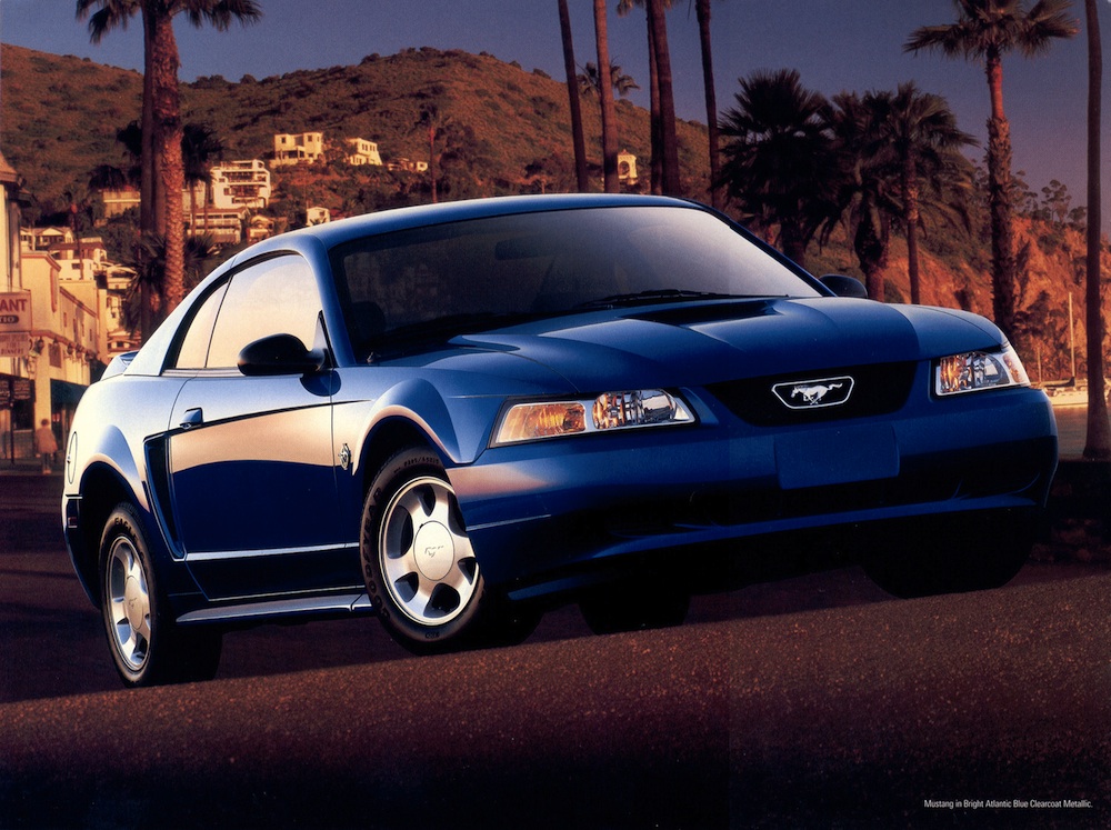 Page 6: 1999 Ford Mustang Promotional Brochure