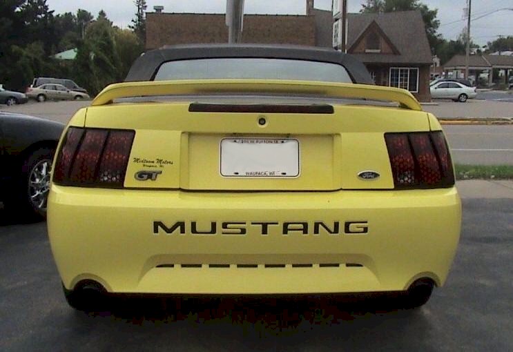 Zinc Yellow 2000 Mustang GT convertible