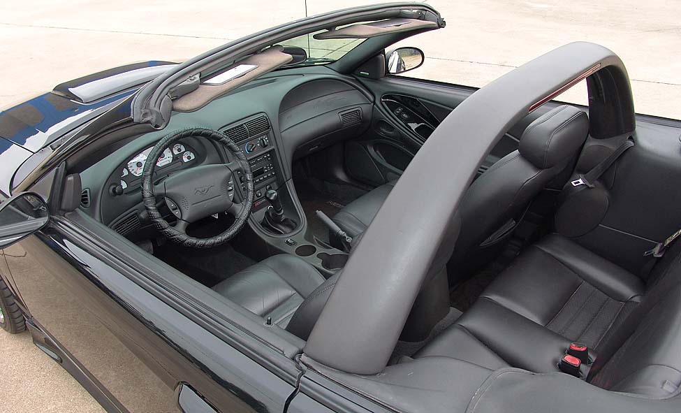 Interior 2002 Mustang Saleen S281 Convertible