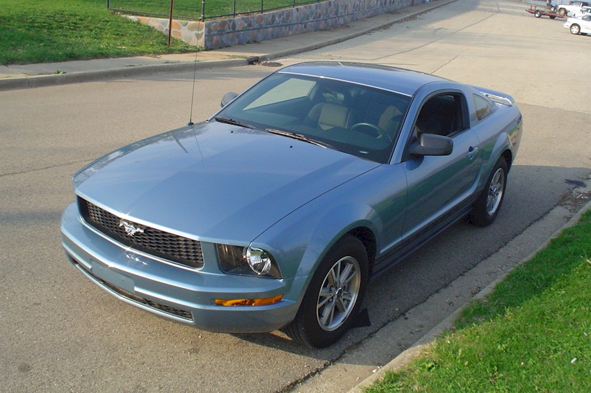 Windveil Blue 2005 Mustang