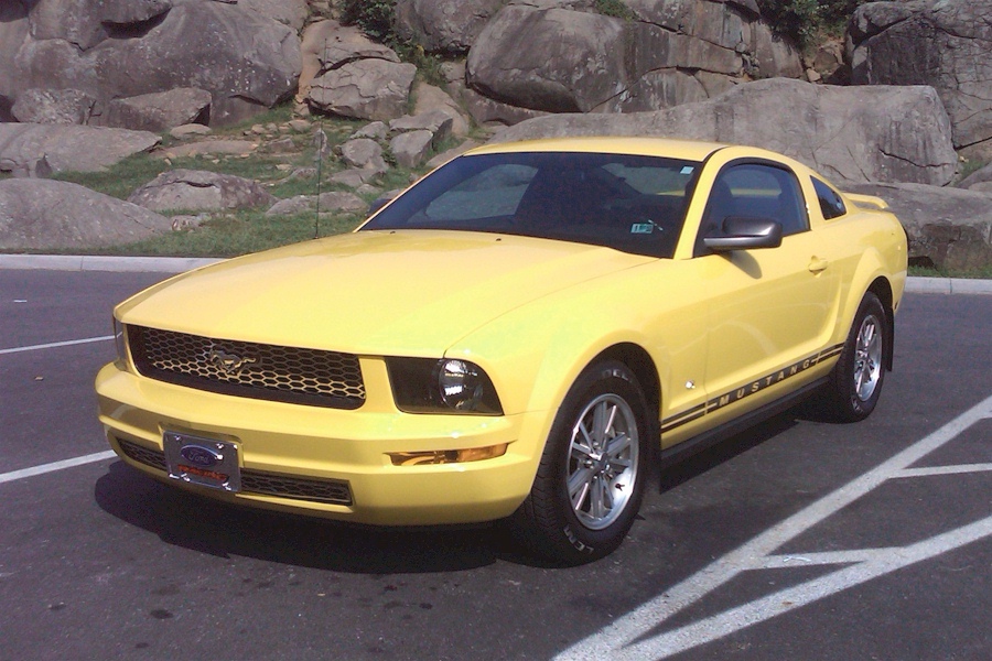 Screaming Yellow 2005 Mustang