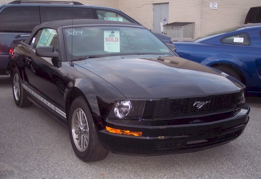 Black 2005 Mustang Convertible