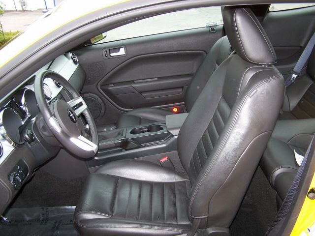 2006 Mustang GT Interior