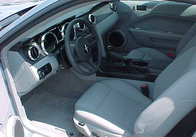 2007 Windveil Blue Mustang interior