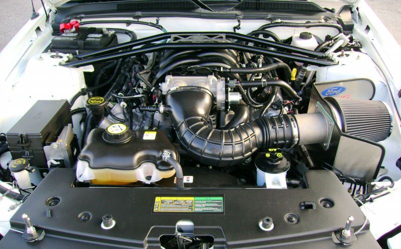 Shelby GT H-code V8 Engine