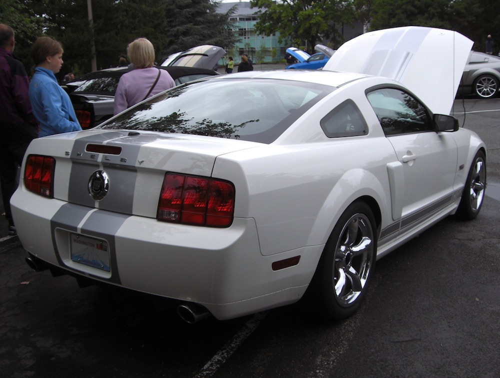 Performance White '07 Mustang Shelby GT/SC Coupe
