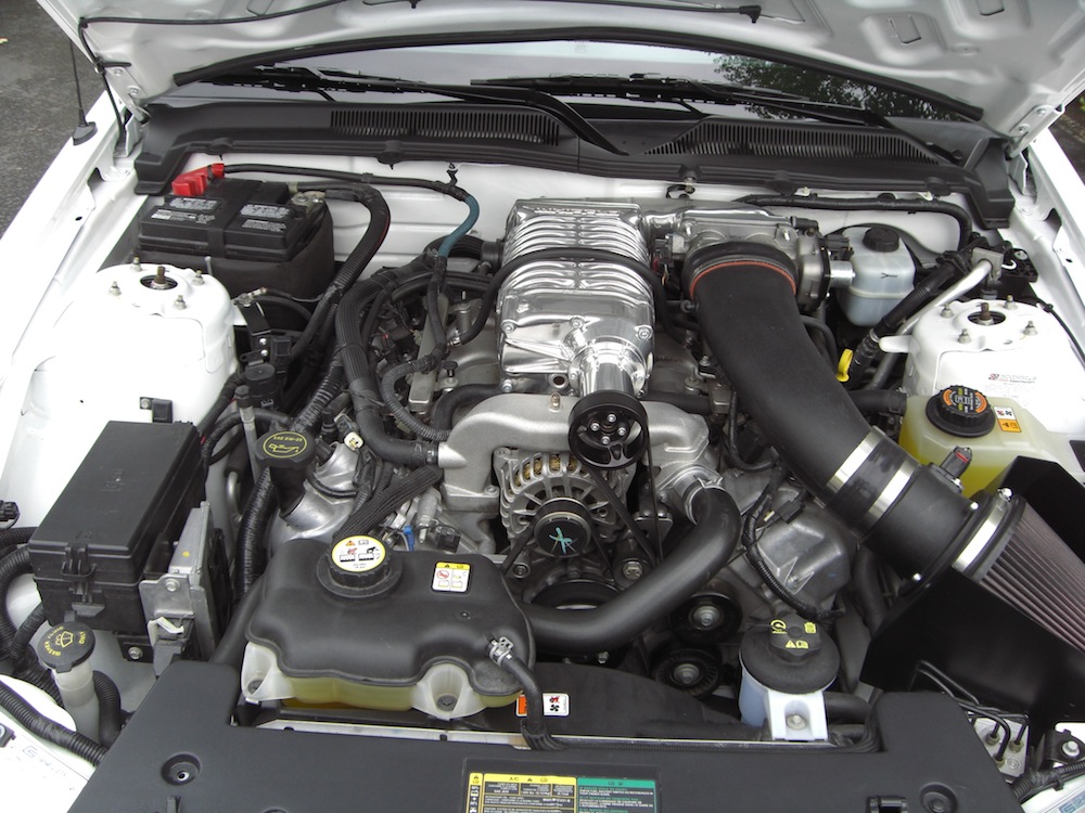 super charged H-code 5.4L V8 engine